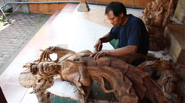 Illustration of Balinese woodcarver.